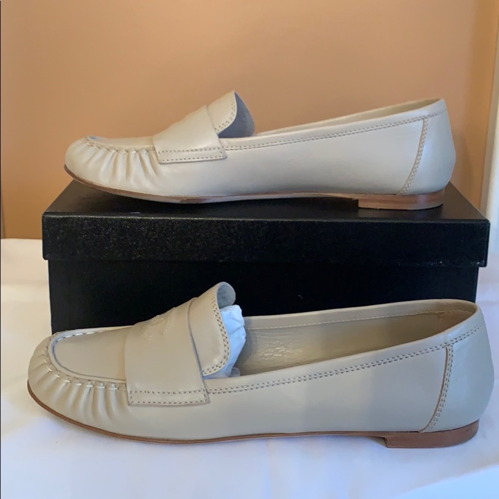 CHANEL SHOES - Picture 7 of 8